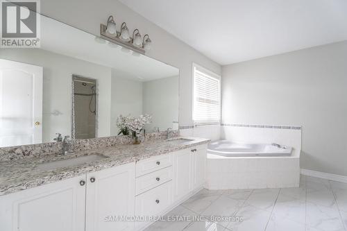 Upper - 5914 Long Valley Road, Mississauga, ON - Indoor Photo Showing Bathroom