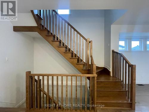 405 Cornice Street, Ottawa, ON - Indoor Photo Showing Other Room