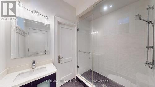 276 Dunview Avenue, Toronto, ON - Indoor Photo Showing Bathroom