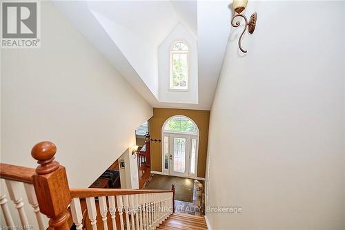 7 Scottdale Court, Pelham, ON - Indoor Photo Showing Other Room