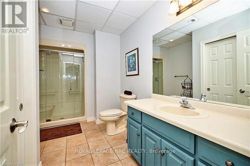 7 Scottdale Court, Pelham, ON - Indoor Photo Showing Bathroom