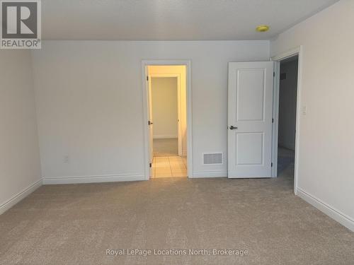 7 Amber Drive, Wasaga Beach, ON - Indoor Photo Showing Other Room