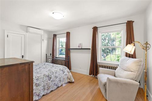 251 Duffield Street, Winnipeg, MB - Indoor Photo Showing Bedroom