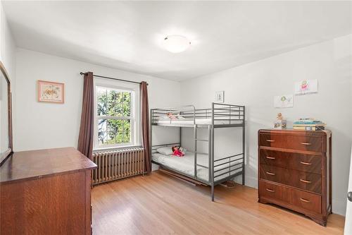 251 Duffield Street, Winnipeg, MB - Indoor Photo Showing Bedroom