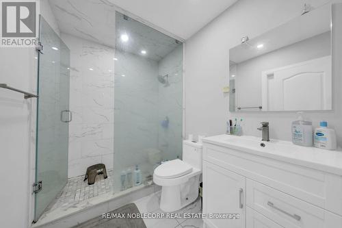 1 Walker Boulevard, New Tecumseth, ON - Indoor Photo Showing Bathroom