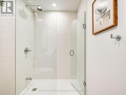 501 - 21 Park Street E, Mississauga, ON - Indoor Photo Showing Bathroom