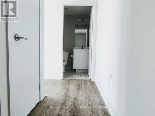 5007 - 30 Shore Breeze Drive, Toronto, ON - Indoor Photo Showing Other Room