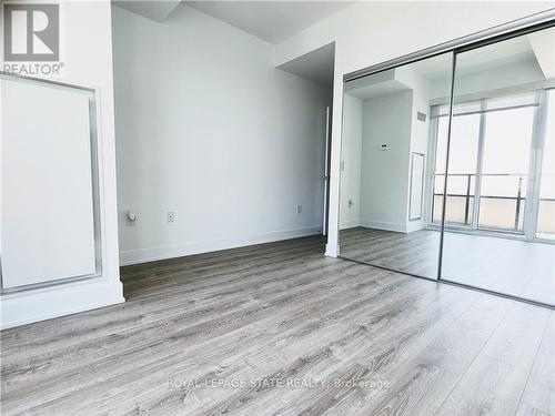 5007 - 30 Shore Breeze Drive, Toronto, ON - Indoor Photo Showing Other Room