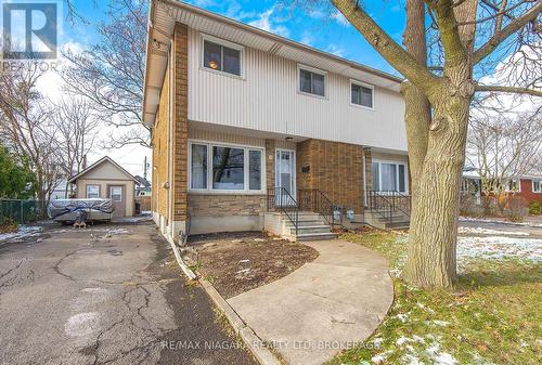 5 Glen Avenue, St. Catharines (458 - Western Hill), ON - Outdoor With Facade