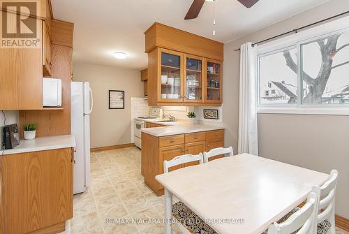 5 Glen Avenue, St. Catharines (458 - Western Hill), ON - Indoor Photo Showing Kitchen