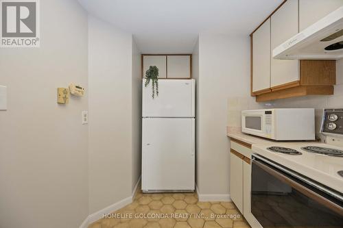 1002A - 5444 Yonge Street, Toronto, ON - Indoor Photo Showing Kitchen