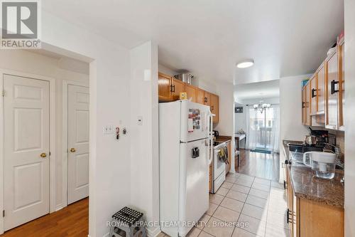 121 Ashpark Crescent, Ottawa, ON - Indoor