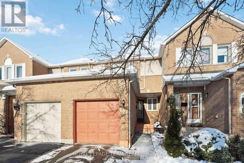 121 Ashpark Crescent, Ottawa, ON - Outdoor