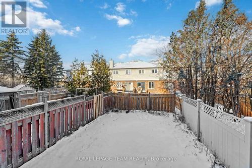 121 Ashpark Crescent, Ottawa, ON - Outdoor