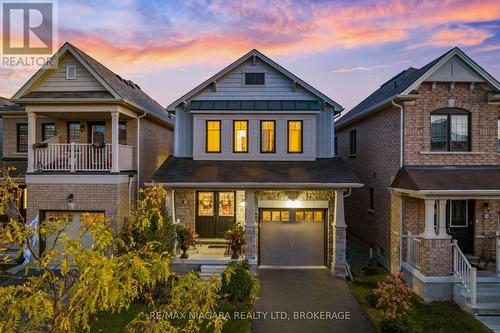 8096 Blue Ash Lane, Niagara Falls, ON - Outdoor With Facade