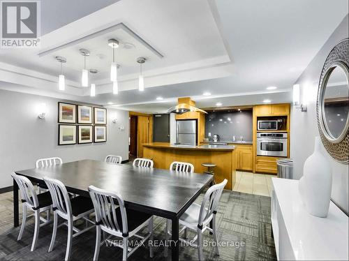 107 - 11 St Joseph Street, Toronto, ON - Indoor Photo Showing Dining Room