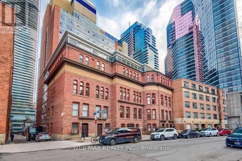 107 - 11 St Joseph Street, Toronto, ON - Outdoor With Facade