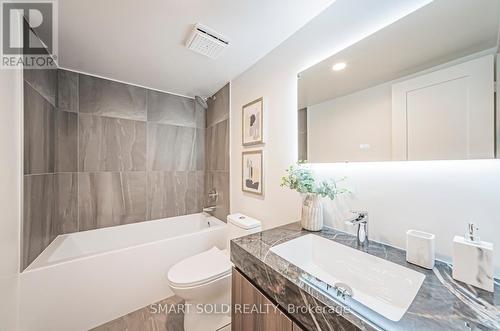 3201 - 10 Tangreen Court, Toronto, ON - Indoor Photo Showing Bathroom