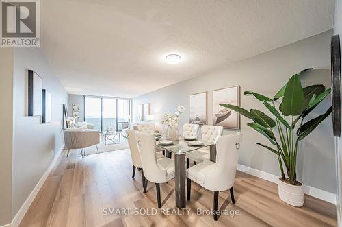 3201 - 10 Tangreen Court, Toronto, ON - Indoor Photo Showing Dining Room