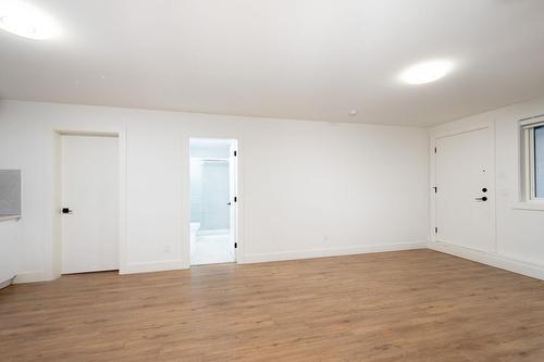 Lower Suite 20158 27A Avenue, Langley, BC - Indoor Photo Showing Other Room