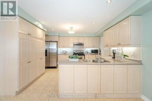 64 Edenbrook Hill Drive, Brampton, ON - Indoor Photo Showing Kitchen With Double Sink