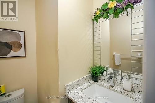 61 Lauraglen Crescent, Brampton, ON - Indoor Photo Showing Bathroom