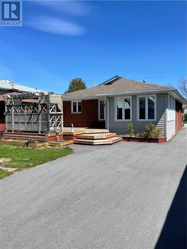 195 Carrie, Sturgeon Falls, ON - Outdoor