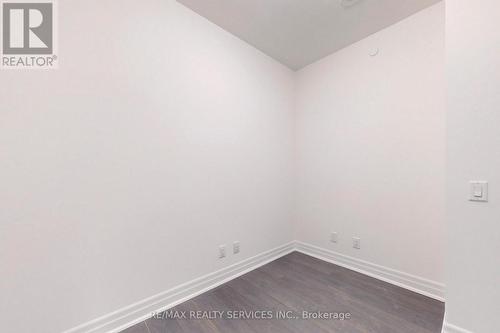 3406 - 36 Elm Drive W, Mississauga, ON - Indoor Photo Showing Other Room