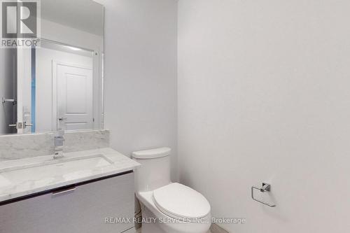 3406 - 36 Elm Drive W, Mississauga, ON - Indoor Photo Showing Bathroom