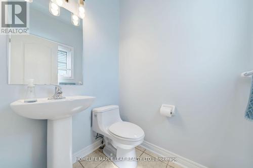 39 Snapdragon Square, Brampton, ON - Indoor Photo Showing Bathroom