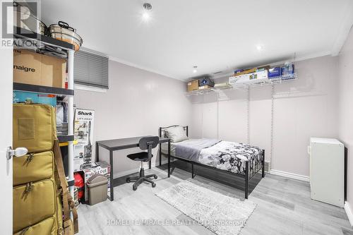 33 Winniett Street, Brantford, ON - Indoor Photo Showing Bedroom