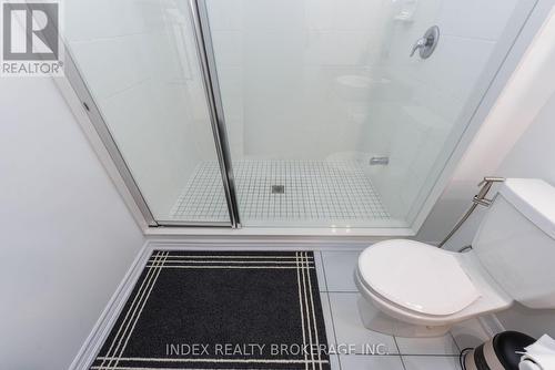 32 Mccormack Road S, Caledon, ON - Indoor Photo Showing Bathroom