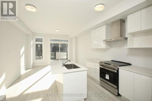 128 Brockley Drive, Toronto, ON - Indoor Photo Showing Kitchen