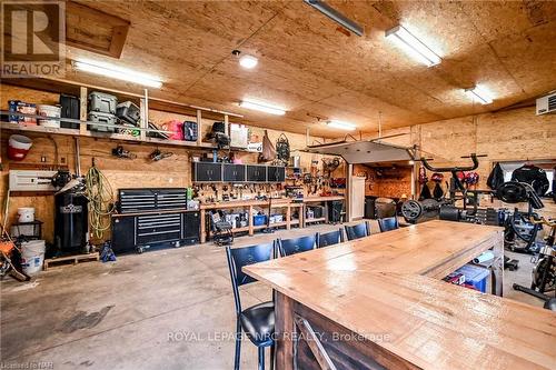 172 Barrick Road, Port Colborne, ON - Indoor Photo Showing Garage