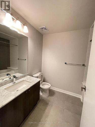 610 - 4011 Brickstone Mews, Mississauga, ON - Indoor Photo Showing Bathroom