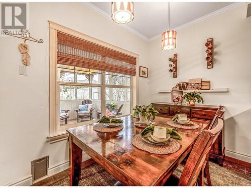 3515 Ridge Boulevard, West Kelowna, BC - Indoor Photo Showing Dining Room