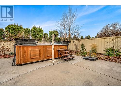 Swim Spa and Hot Tub - salt water - 3515 Ridge Boulevard, West Kelowna, BC - Outdoor