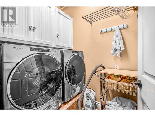 3515 Ridge Boulevard, West Kelowna, BC - Indoor Photo Showing Laundry Room