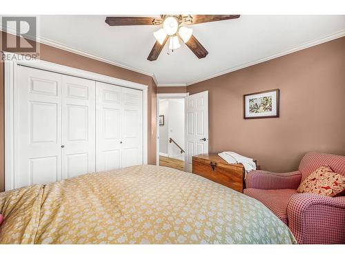 3515 Ridge Boulevard, West Kelowna, BC - Indoor Photo Showing Bedroom