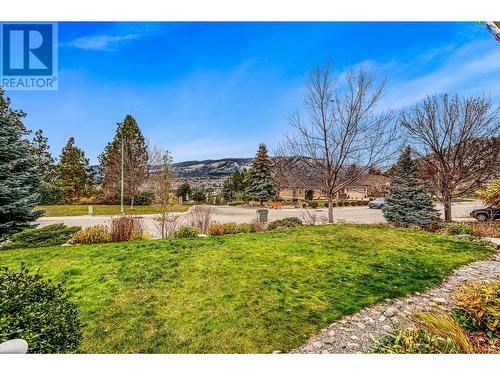 view from both porches across the front lawn - 3515 Ridge Boulevard, West Kelowna, BC - Outdoor With View