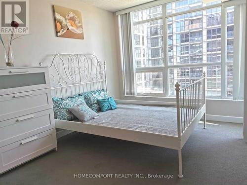 915 - 15 Singer Court, Toronto, ON - Indoor Photo Showing Bedroom