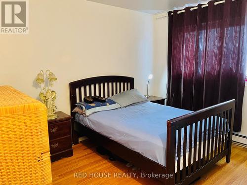 874 - 38 Tandridge Crescent, Toronto, ON - Indoor Photo Showing Bedroom