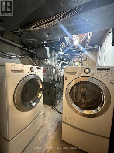 Bsmt - 7 Silver Spruce Drive, Toronto, ON - Indoor Photo Showing Laundry Room