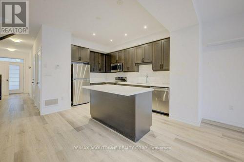 6 - 461 Blackburn Drive, Brantford, ON - Indoor Photo Showing Kitchen