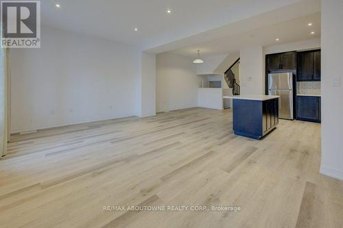 6 - 461 Blackburn Drive, Brantford, ON - Indoor Photo Showing Kitchen