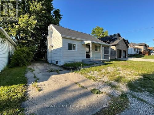 58 Almond Street, Welland, ON - Outdoor