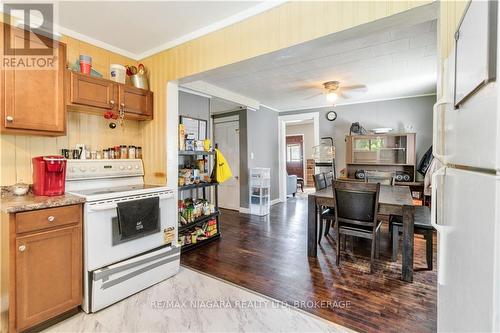 640 King Street, Port Colborne, ON - Indoor Photo Showing Kitchen