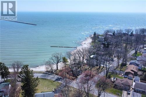 15 Oakridge Crescent, Port Colborne (Sugarloaf), ON - Outdoor With Body Of Water With View