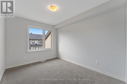 762 Cairn Crescent, Ottawa, ON - Indoor Photo Showing Other Room