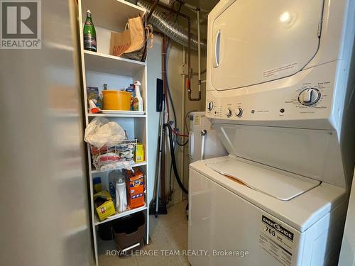 1001 - 1705 Playfair Drive, Ottawa, ON - Indoor Photo Showing Laundry Room